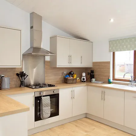 3 Bedroom With Hot Tub York