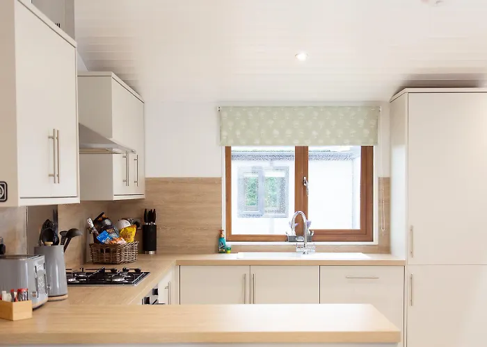 3 Bedroom With Hot Tub Apartment