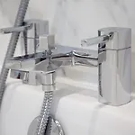 3 Bedroom With Hot Tub Apartment York